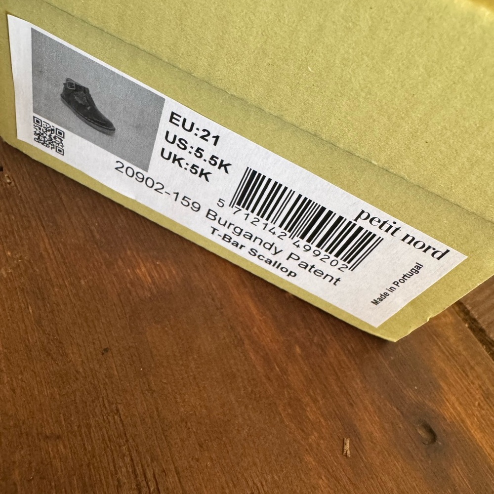 Burgundy Patent T-Bar Scallop Kids Shoes - Picture 4 of 5